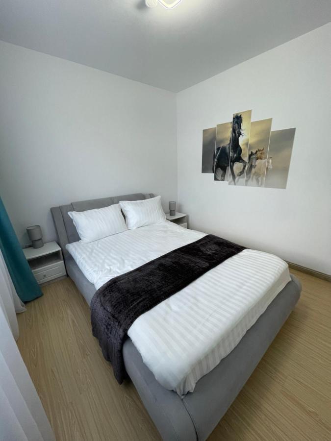 נהויו Bibis Apartments מראה חיצוני תמונה